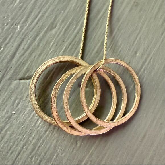 Sterling Silver Open Circle Necklace - Silpada - .925  Silpada 925 Sterling Silver Rings Pendant Necklace